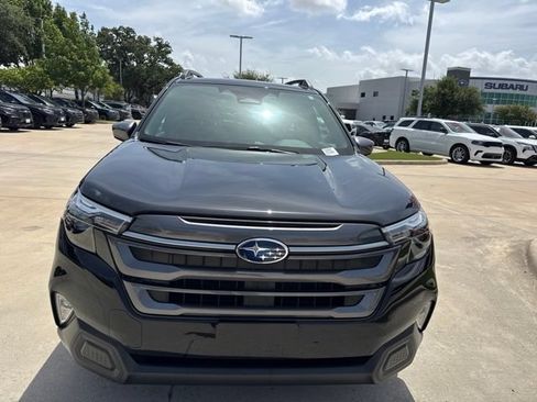 Used 2026 Subaru Forester Premium AWD/4WD image 8