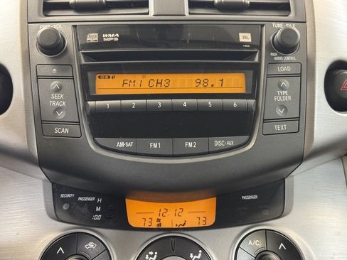 Used 2008 Toyota RAV4 Limited image 35