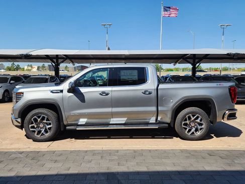New 2026 GMC Sierra 1500 SLT w/ X31 Off-Road Package AWD/4WD image 7