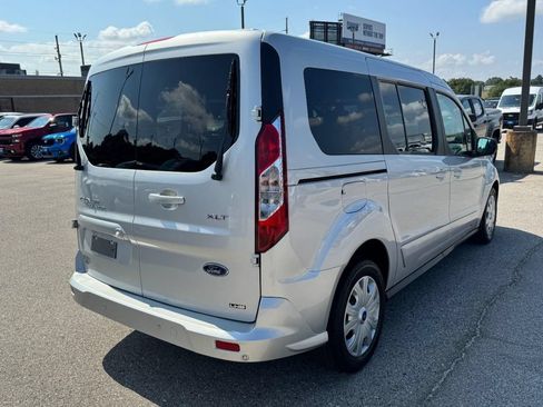 Used 2022 Ford Transit Connect XLT FWD image 3