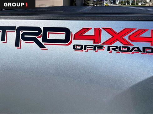 Used 2022 Toyota Tacoma TRD Off-Road w/ Technology Package AWD/4WD image 10