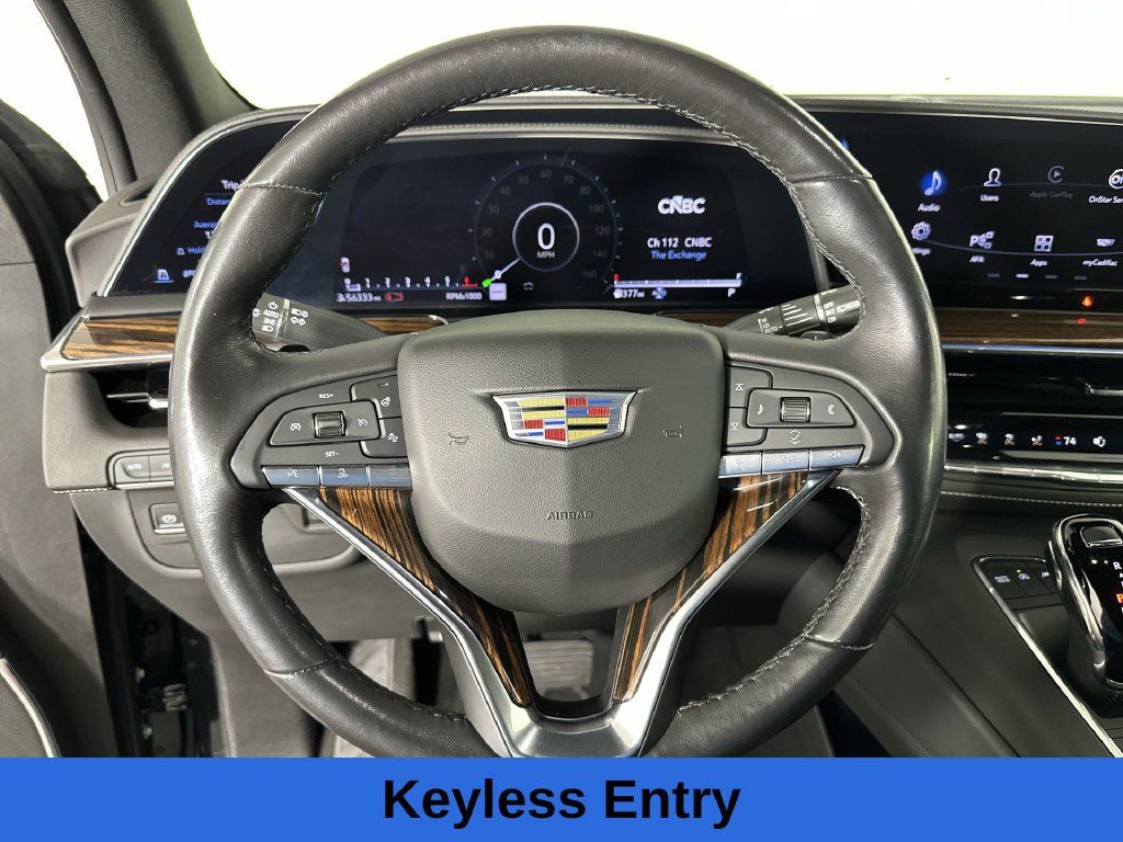 Used 2023 Cadillac Escalade Premium Luxury AWD/4WD image 14