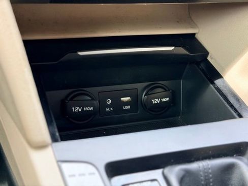 Used 2018 Hyundai Elantra Value Edition w/ Cargo Package FWD image 13