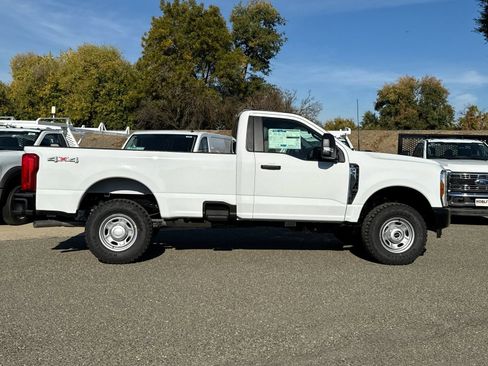 New 2026 Ford F350 XL w/ XL Off-Road Package image 2