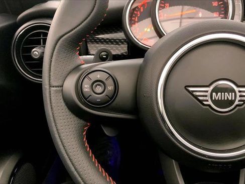 Used 2020 MINI Cooper S image 18