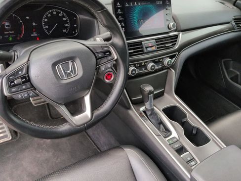 Used 2022 Honda Accord Sport image 10