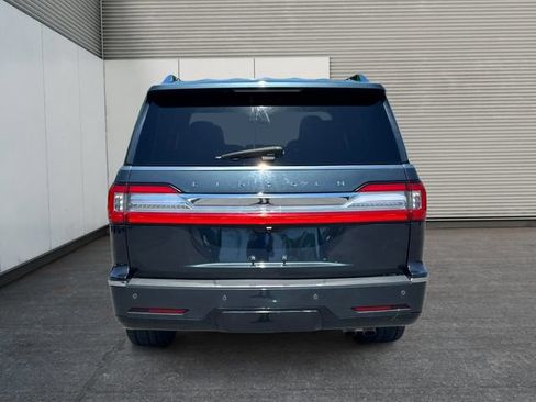 Used 2021 Lincoln Navigator Reserve w/ Luxury Package AWD/4WD image 4