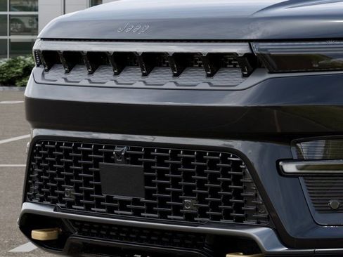 New 2026 Jeep Grand Wagoneer 4WD image 11
