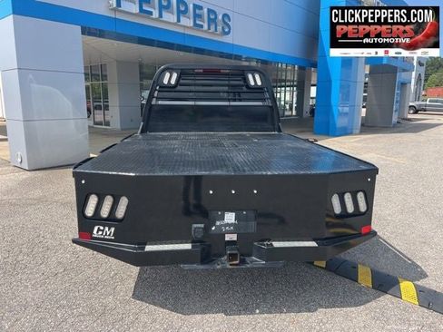 Used 2025 GMC Sierra 3500 SLE w/ SLE Convenience Package AWD/4WD image 5