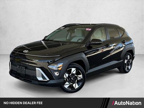 Used 2025 Hyundai Kona SEL FWD image 1