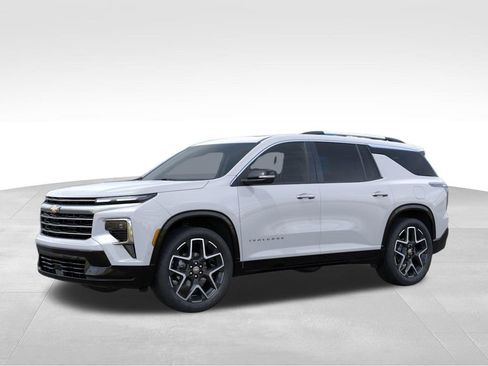 New 2026 Chevrolet Traverse High Country AWD/4WD image 2