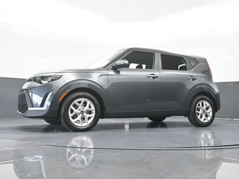 Used 2024 Kia Soul S FWD image 53