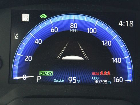 Used 2022 Toyota Corolla LE FWD image 14