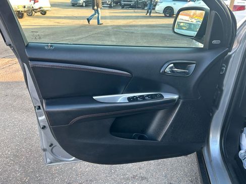 Used 2017 Dodge Journey GT w/ Driver Convenience Group image 15