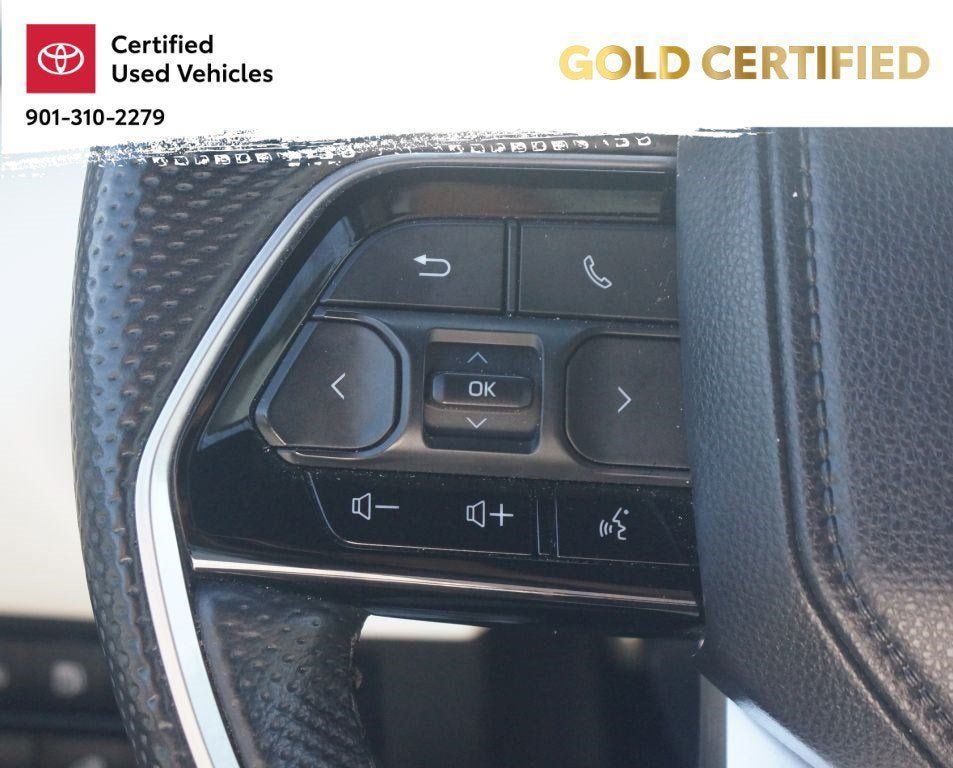 Used 2023 Toyota Sequoia Capstone AWD/4WD image 10