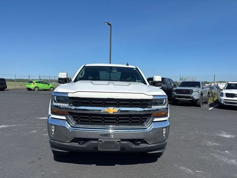 Used 2017 Chevrolet Silverado 1500 LT w/ All Star Edition AWD/4WD image 8