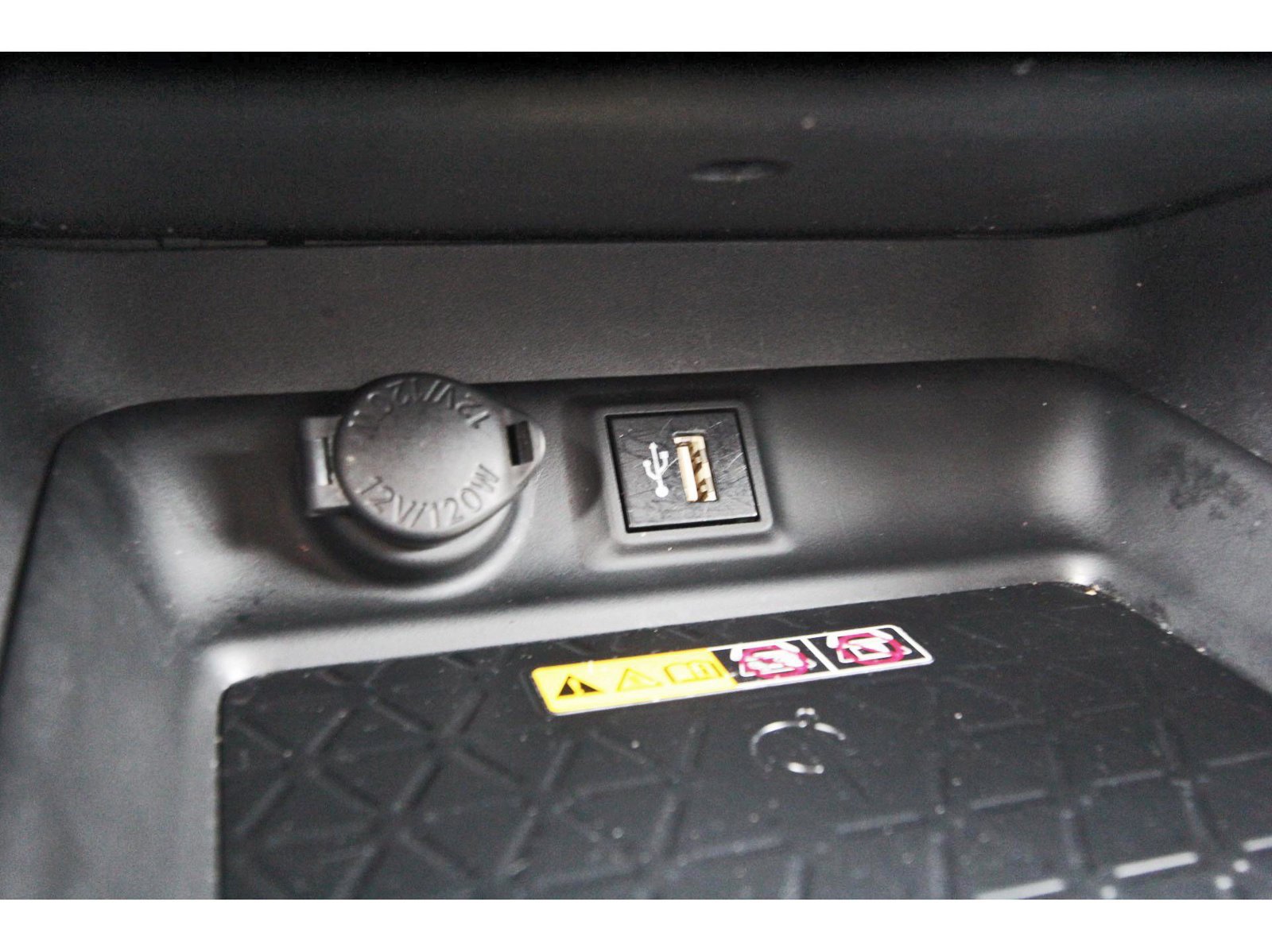 Used 2024 Toyota RAV4 XLE Premium w/ Weather Package AWD/4WD image 29