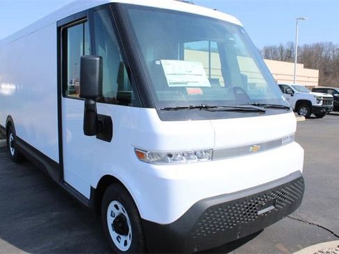 New 2025 Chevrolet Brightdrop 600 image 5