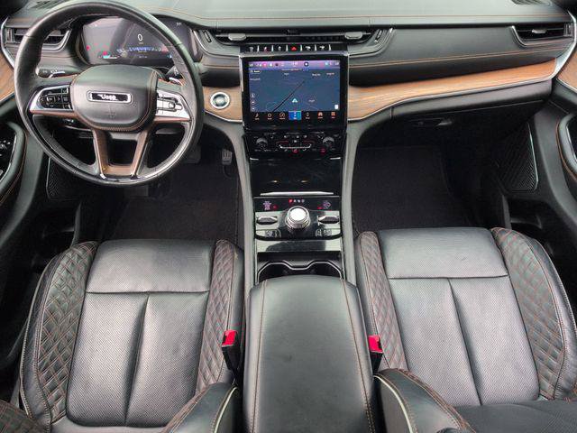 Certified 2024 Jeep Grand Cherokee L Summit AWD/4WD image 19