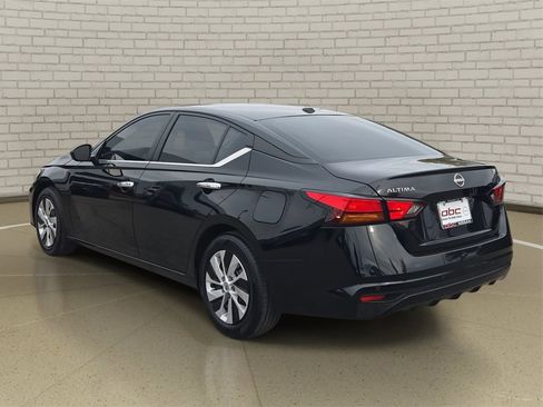 Certified 2025 Nissan Altima 2.5 S image 7