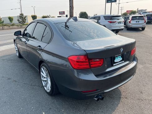 Used 2012 BMW 328i Sedan w/ Premium Pkg image 4