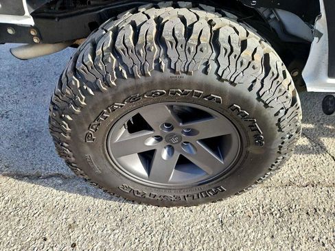 Used 2015 Jeep Wrangler Unlimited Sport w/ Quick Order Package 24S image 15