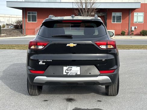 Used 2025 Chevrolet TrailBlazer LT w/ Convenience Package image 25
