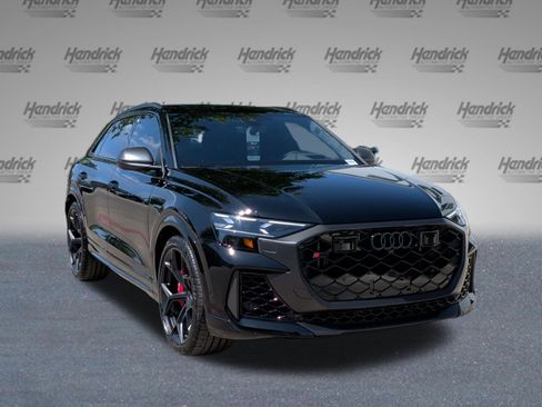 New 2026 Audi RS Q8 performance image 2