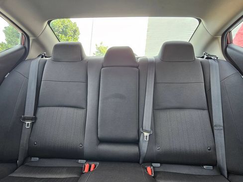 Used 2025 Nissan Altima 2.5 SV FWD image 25