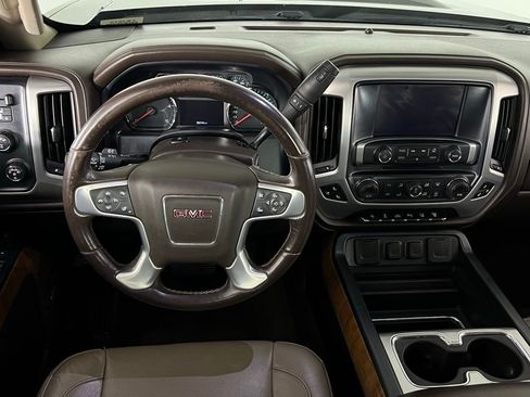 Used 2018 GMC Sierra 3500 SLT w/ Duramax Plus Package image 13