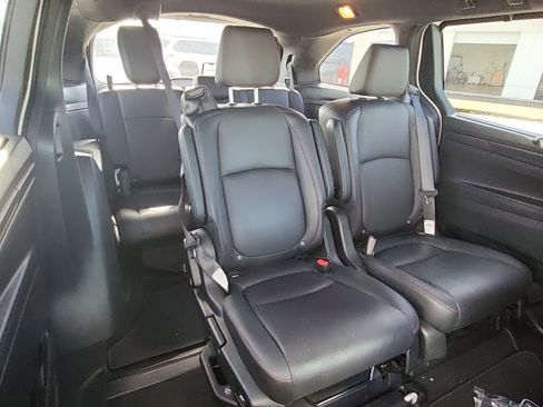 Used 2024 Honda Odyssey Sport image 18