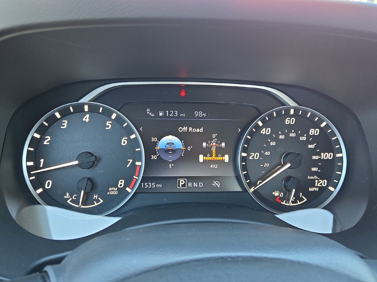 Certified 2025 Nissan Frontier SV RWD image 18