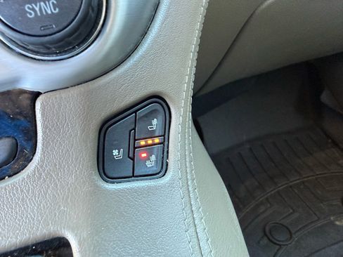 Used 2018 GMC Yukon SLT w/ Open Road Package image 13