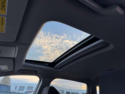 Used 2022 Honda CR-V EX image 18