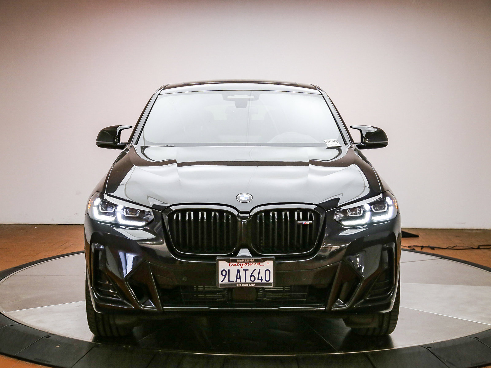 Certified 2024 BMW X4 M40i AWD/4WD image 2