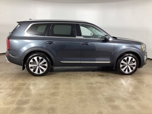 Used 2022 Kia Telluride EX w/ EX Premium Package AWD/4WD image 4