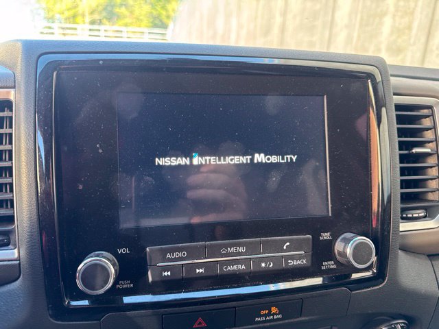 Used 2022 Nissan Frontier SV RWD image 17