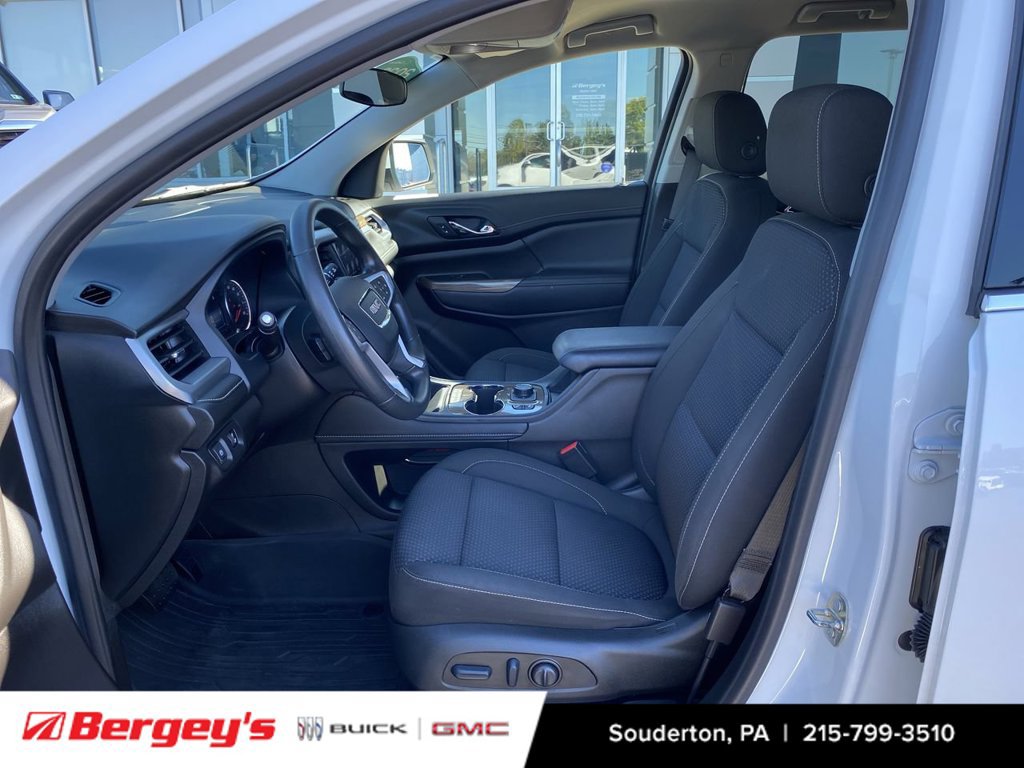 Used 2023 GMC Acadia SLE w/ Driver Convenience Package AWD/4WD image 23