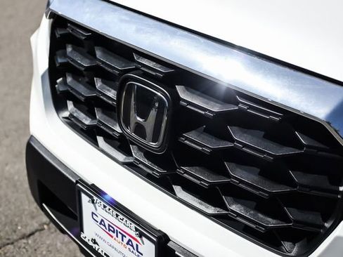Used 2023 Honda Passport EX-L image 10