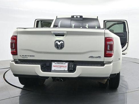 Used 2022 RAM 3500 Limited AWD/4WD image 36