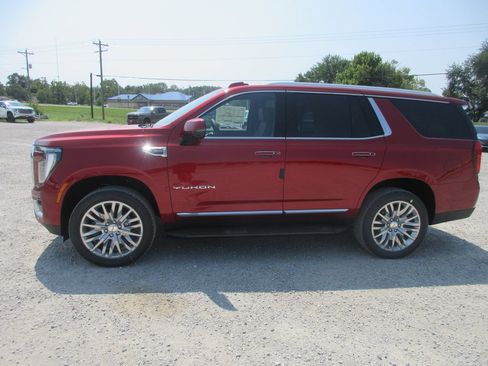 New 2026 GMC Yukon Elevation w/ Elevation Premium Package AWD/4WD image 7