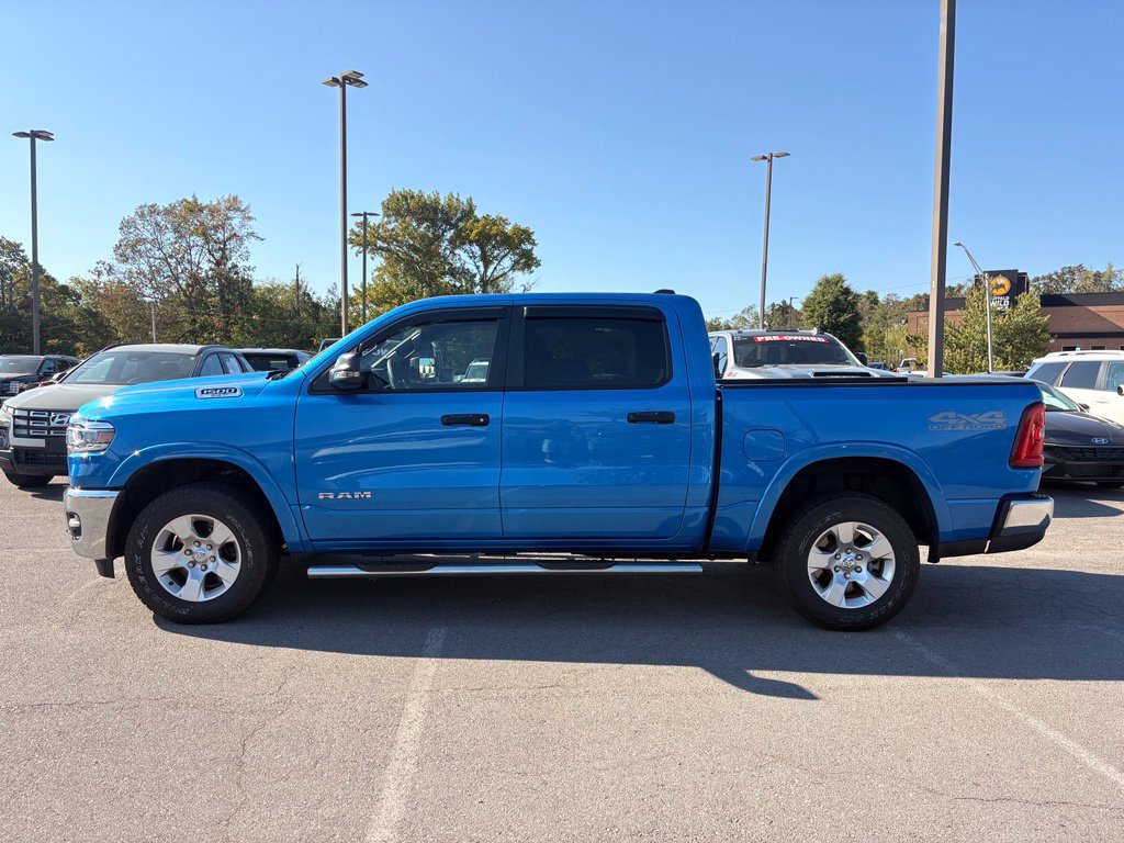 Used 2025 RAM 1500 Big Horn AWD/4WD image 4