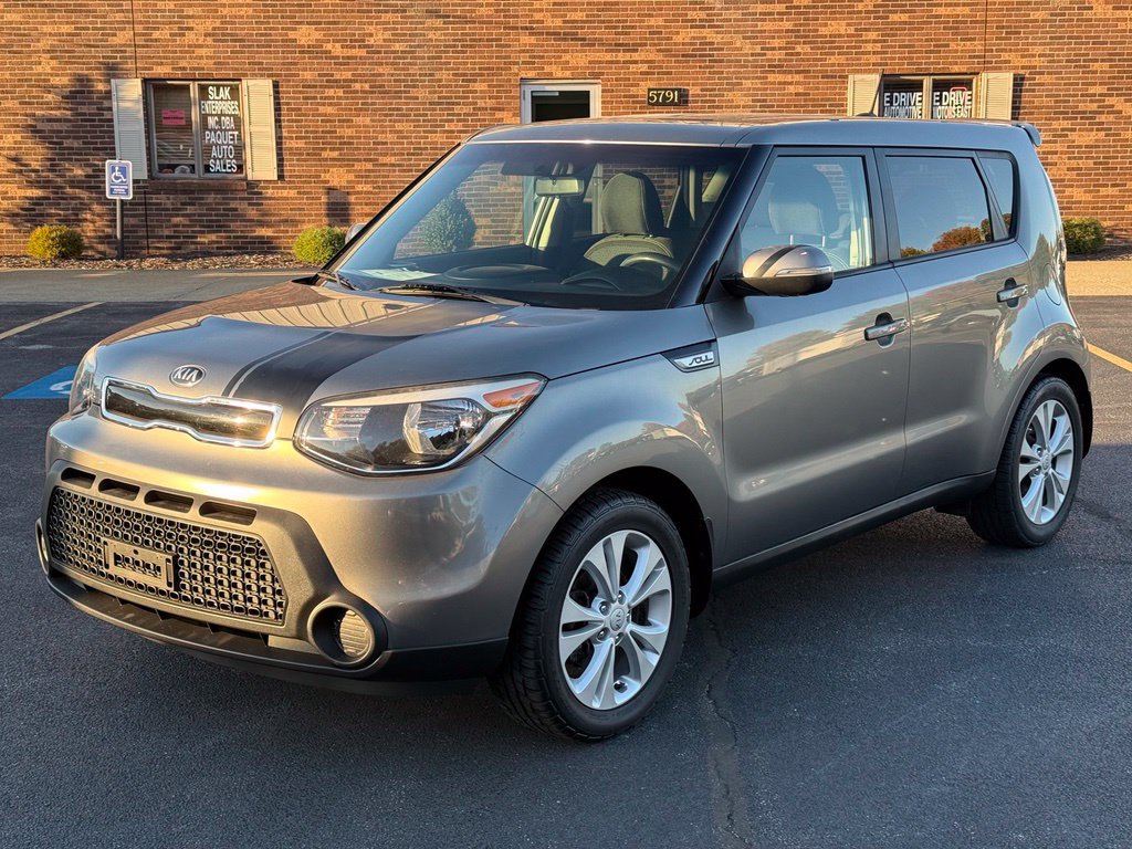 Used 2014 Kia Soul + FWD image 1