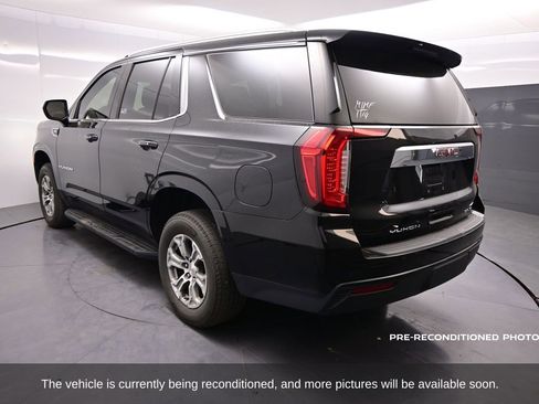 Used 2022 GMC Yukon SLE w/ Gmc Pro Safety Plus Package image 3