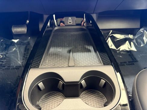 New 2025 Ford Mustang Mach-E Premium image 37