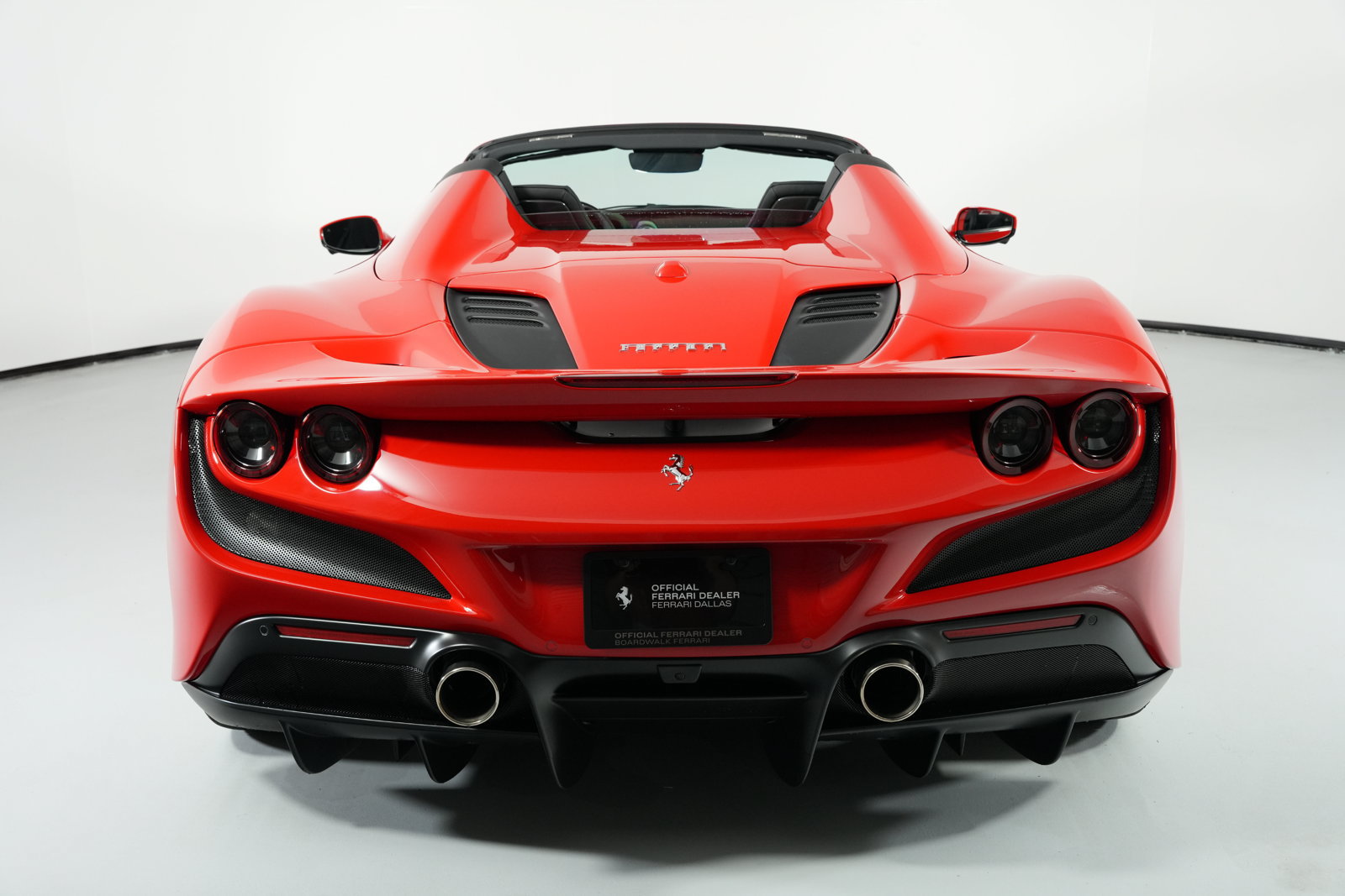 Used 2023 Ferrari F8 Tributo RWD image 24