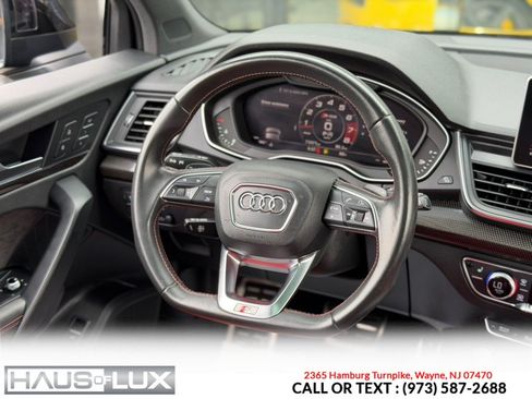Used 2019 Audi SQ5 Premium Plus w/ Premium Plus Package AWD/4WD image 28