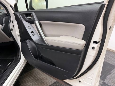 Used 2017 Subaru Forester 2.5i Limited image 38