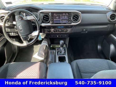 Used 2022 Toyota Tacoma SR5 w/ Trail Edition image 19