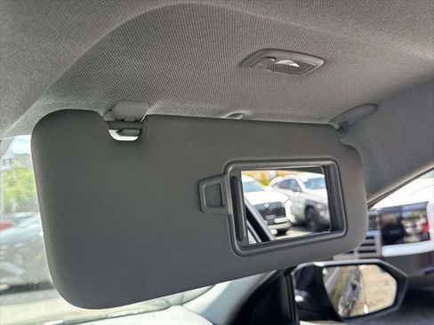 Certified 2024 Hyundai Elantra SEL FWD image 29